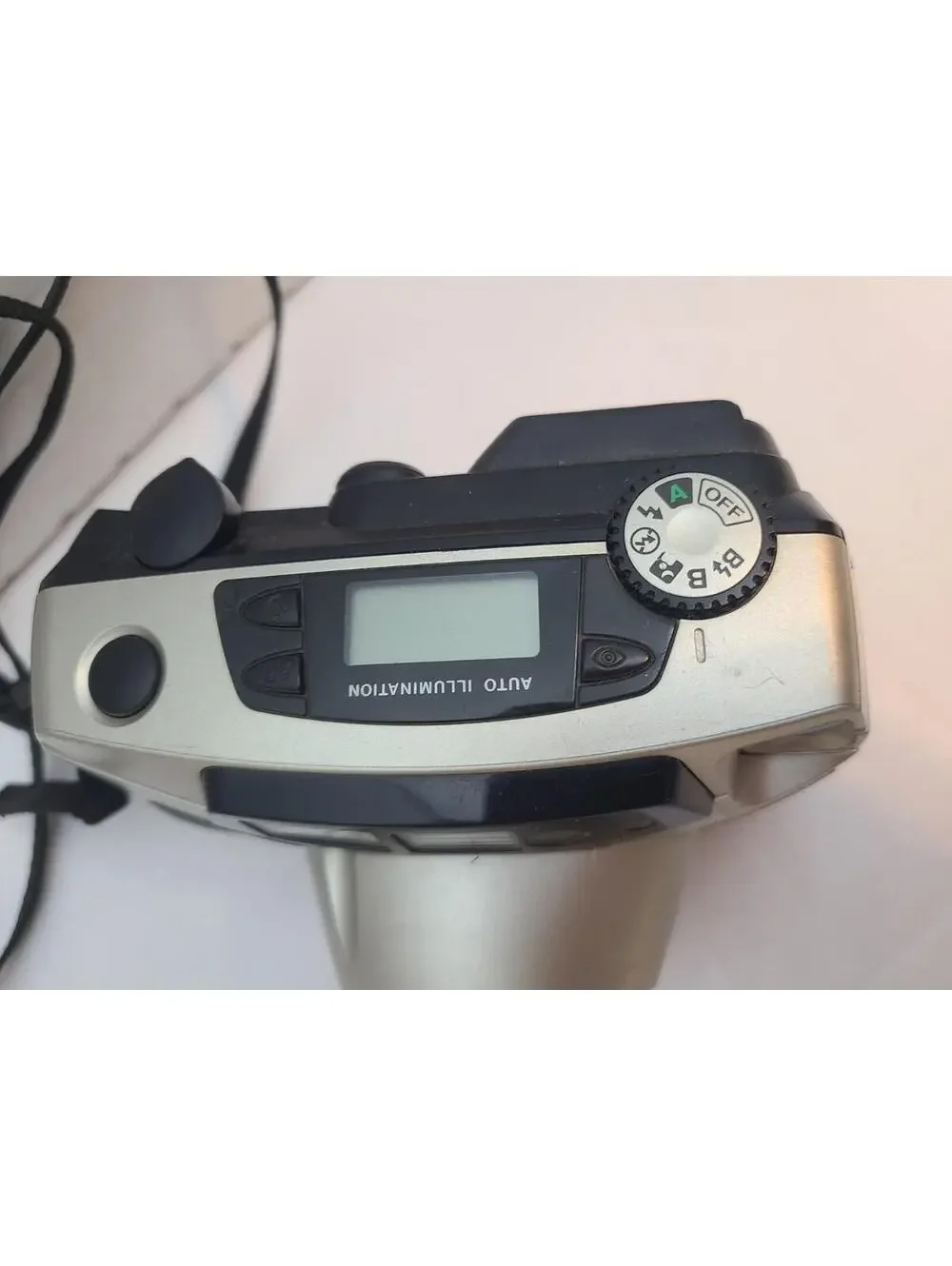 Pentax IQZoom 200 QD 35mm Point & Shoot Film Camera